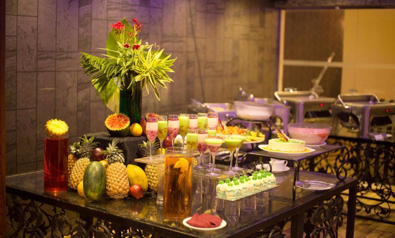 Miridiya Lake Resort Anuradhapura Ngoại thất bức ảnh