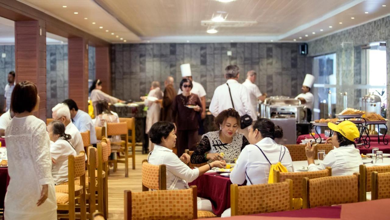 Miridiya Lake Resort Anuradhapura Ngoại thất bức ảnh