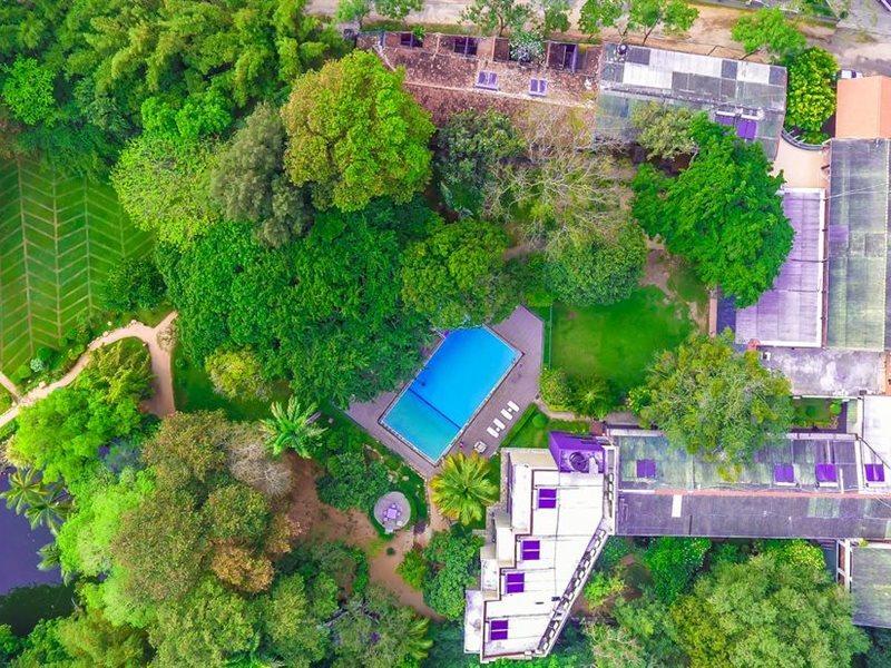 Miridiya Lake Resort Anuradhapura Ngoại thất bức ảnh