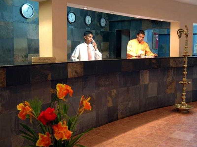 Miridiya Lake Resort Anuradhapura Ngoại thất bức ảnh
